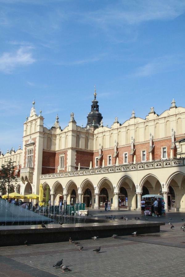 Ap4You Tauron Cracow Красков Екстериор снимка